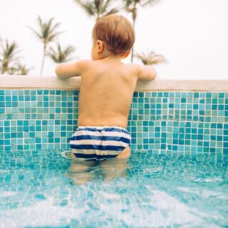 How Should I Introduce My Baby to Swimming?